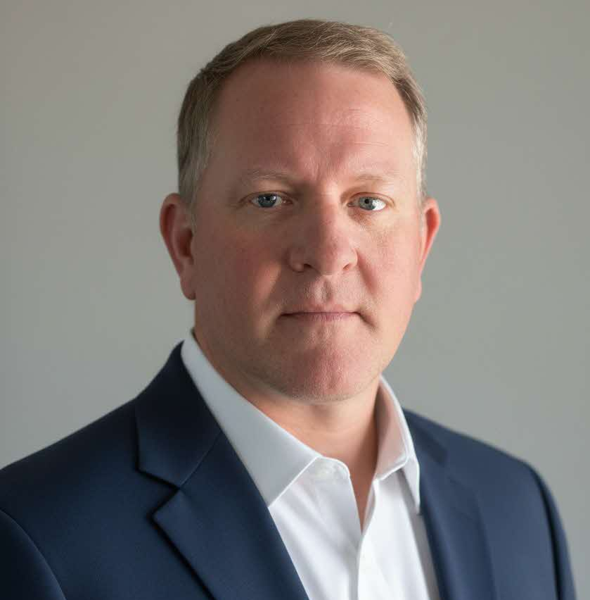 Jason HINDS