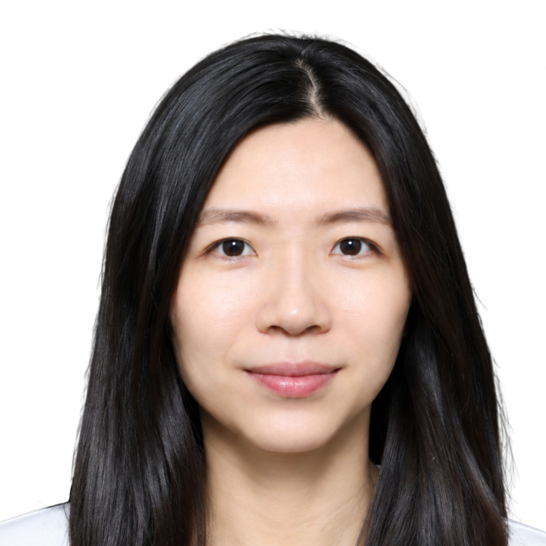 Ms Charis Wong